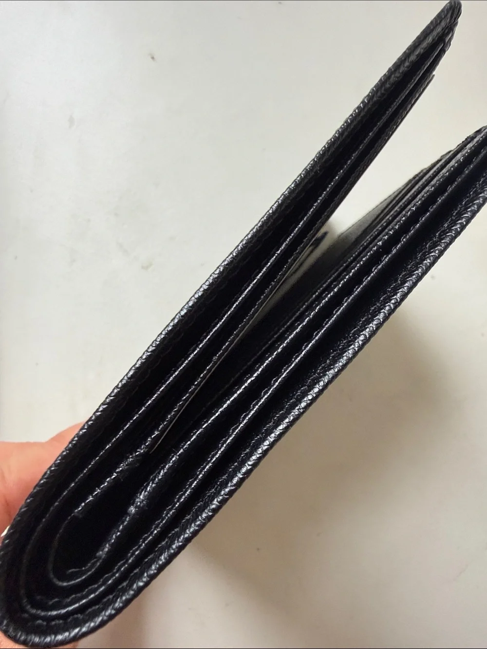 Burberry Black Textured Leather Bi-Fold Card Holder wallet men